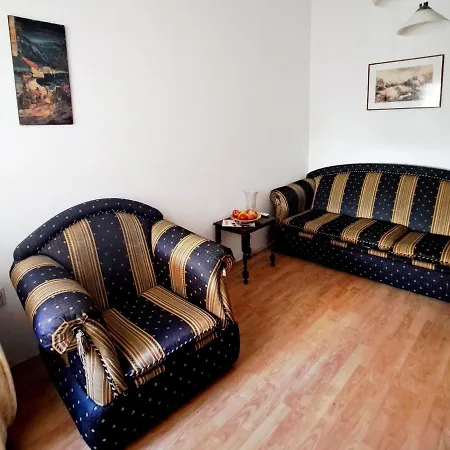 River Side Belgrade Апартаменты
